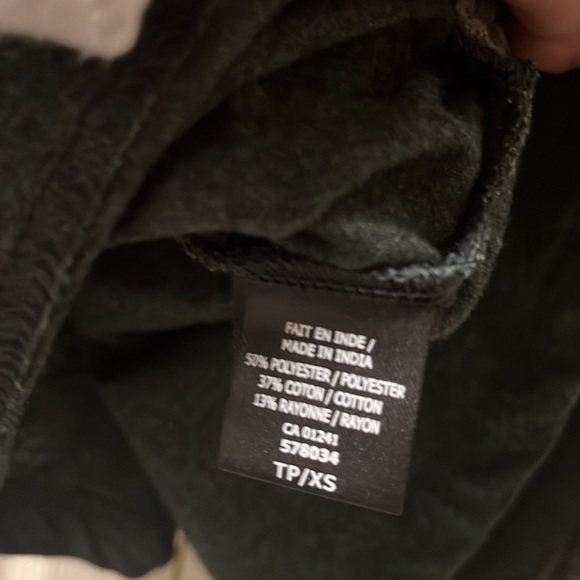 NWT Simons light weight hoody - Picture 5 of 5